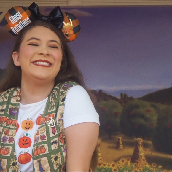 Meet your Posher, Mckenzie - Picture 1 of 8